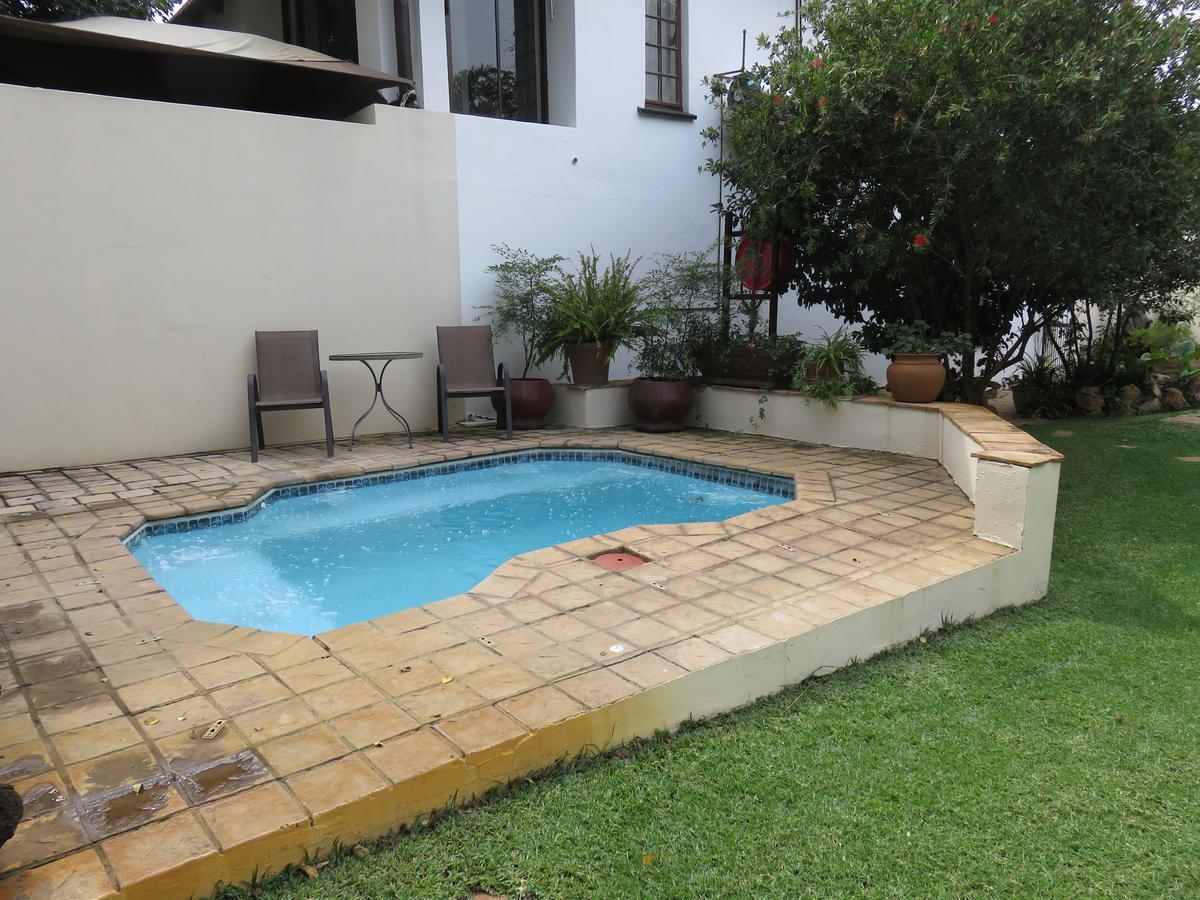 Meerhof Lodge Hartbeespoort Exterior foto