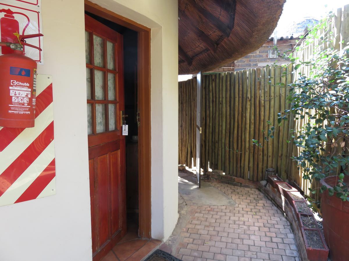 Meerhof Lodge Hartbeespoort Exterior foto
